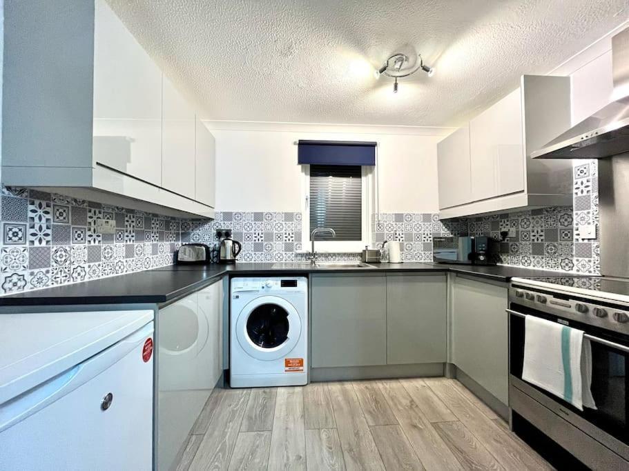 Fab Oxford City Centre Apartment Sleeps 6 With מראה חיצוני תמונה